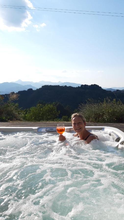 Villa Pavone Coreglia Antelminelli Bagian luar foto